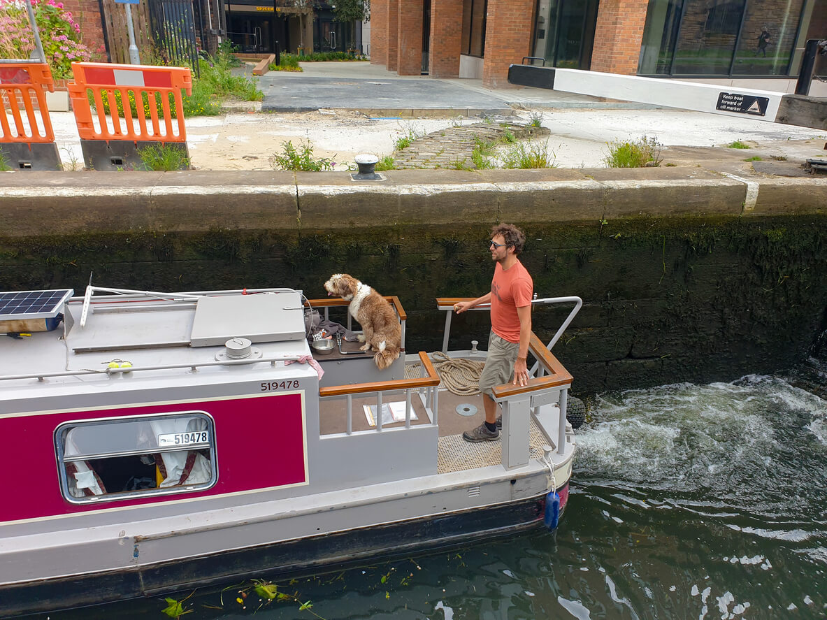 a day in the life on a narrowboat