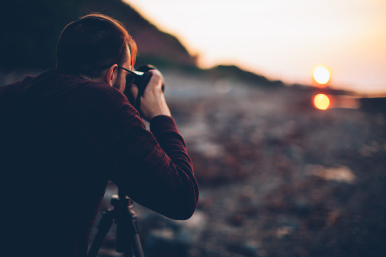 how to photograph on cloudy days