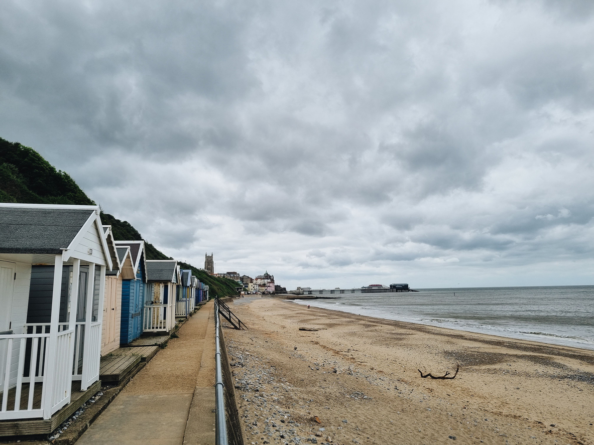 cromer beach winter