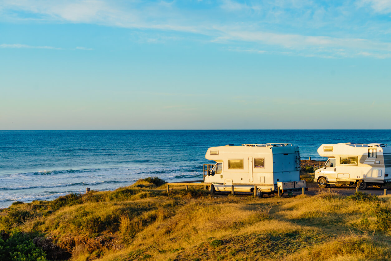 motorhomes-by-the-sea